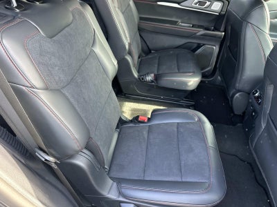 2026 Ford Explorer ST 4WD