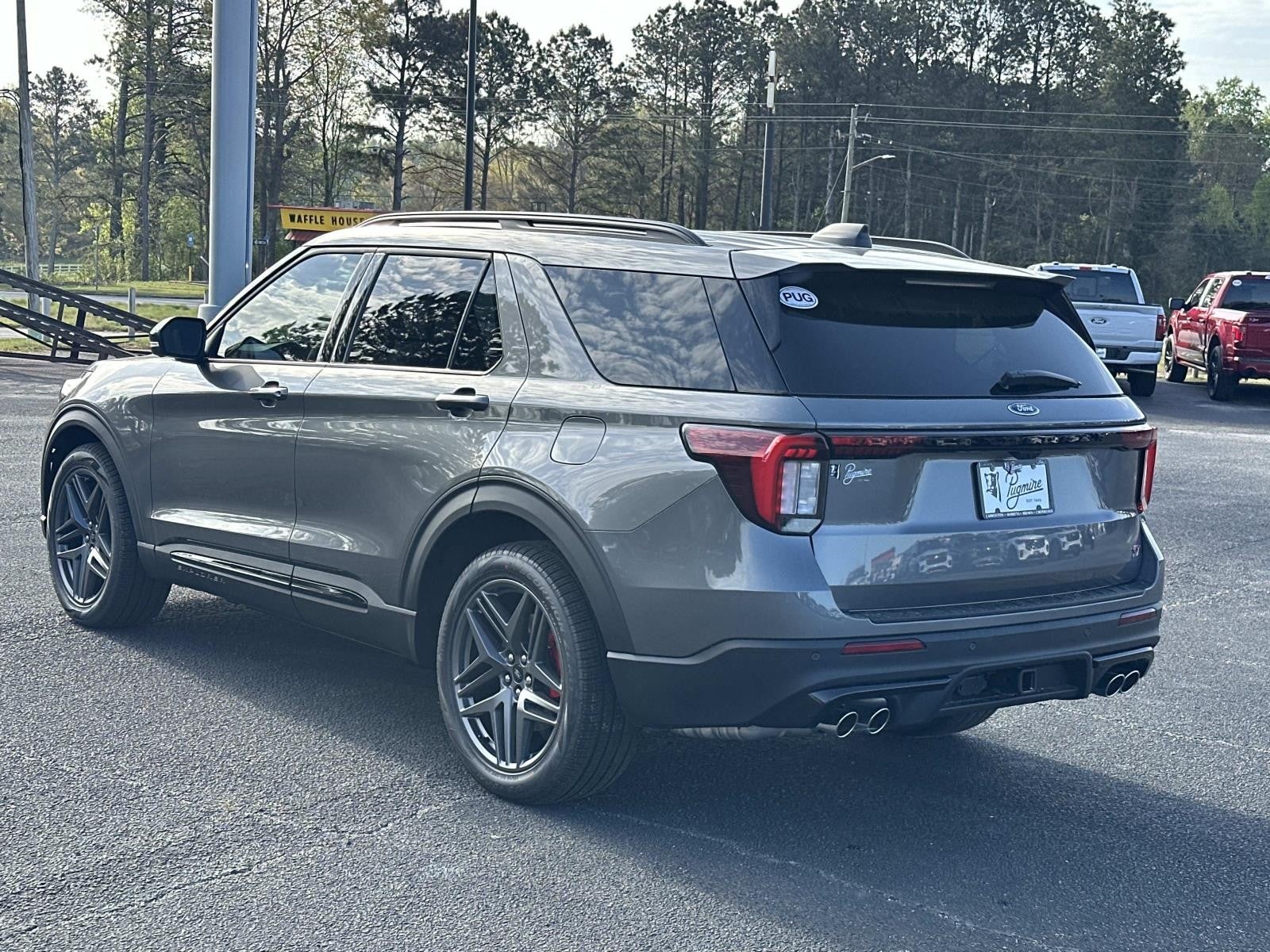 2026 Ford Explorer ST 4WD