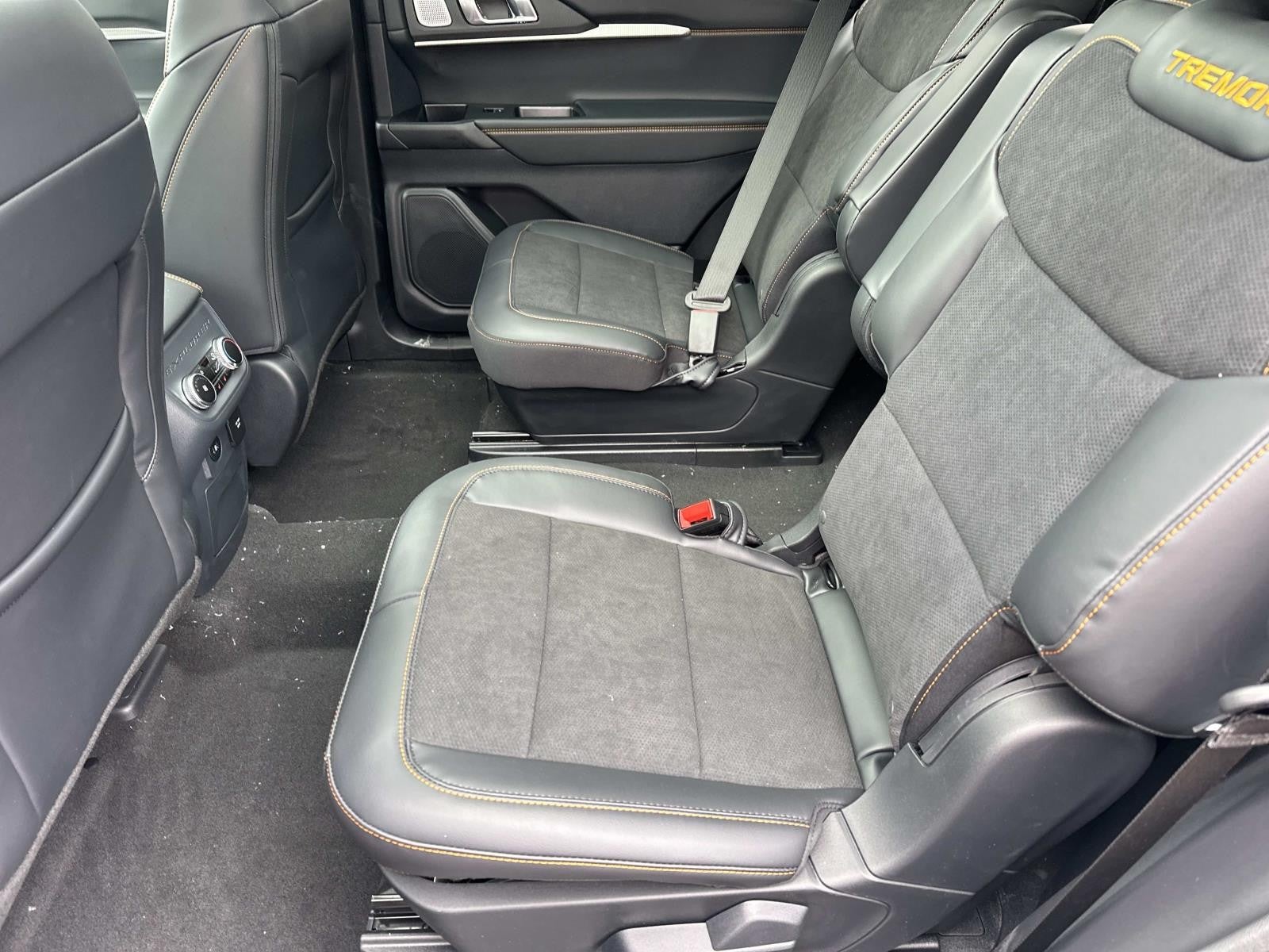 2026 Ford Explorer TREMOR 4WD