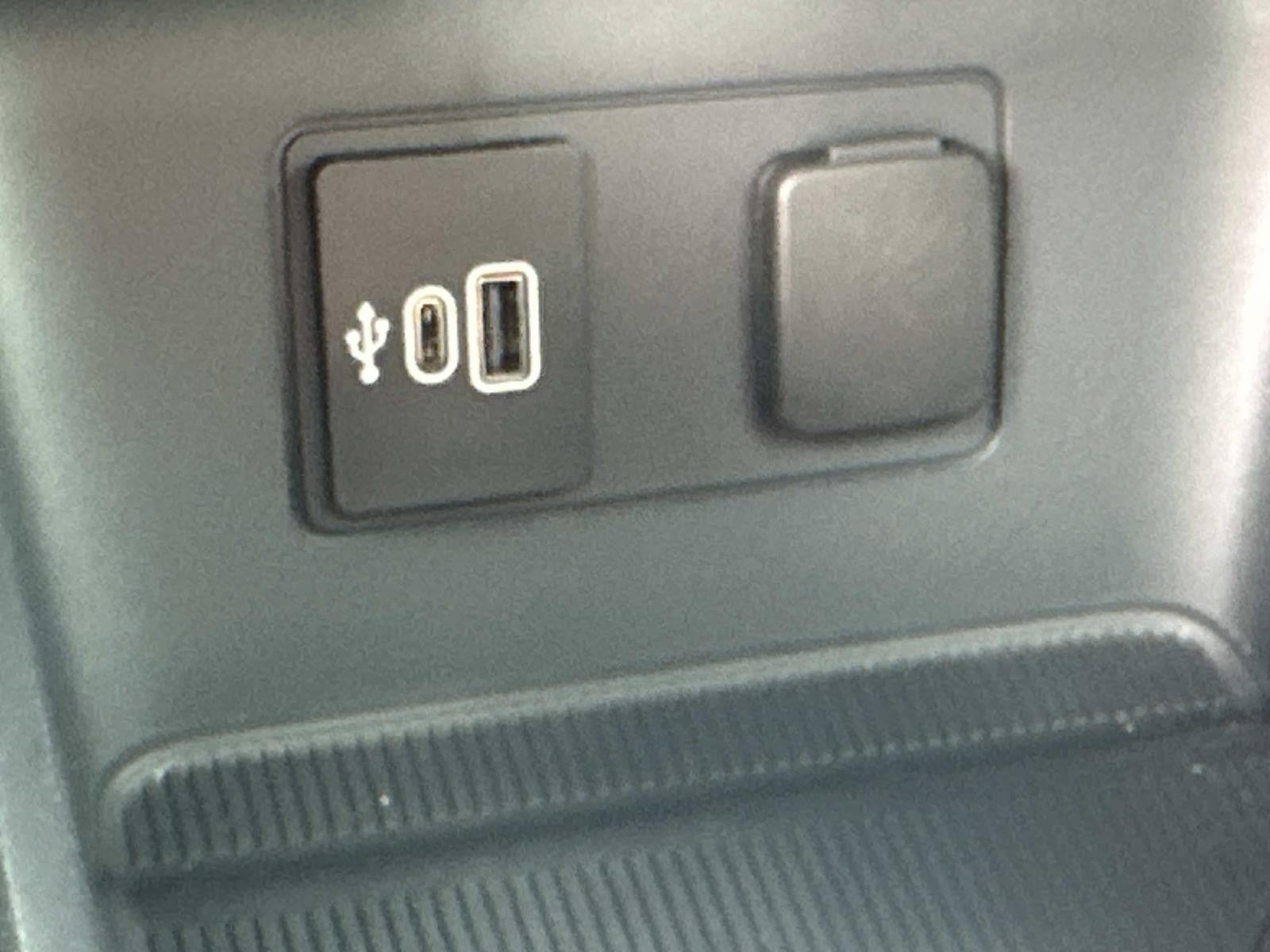 2026 Ford Explorer TREMOR 4WD