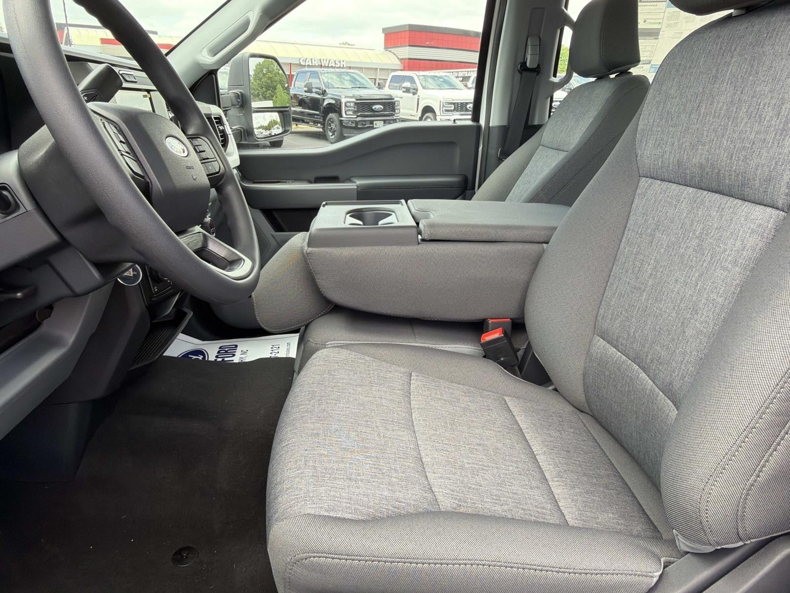 2026 Ford Super Duty F-250 SRW XL 4WD CREW CAB 6.75' BOX