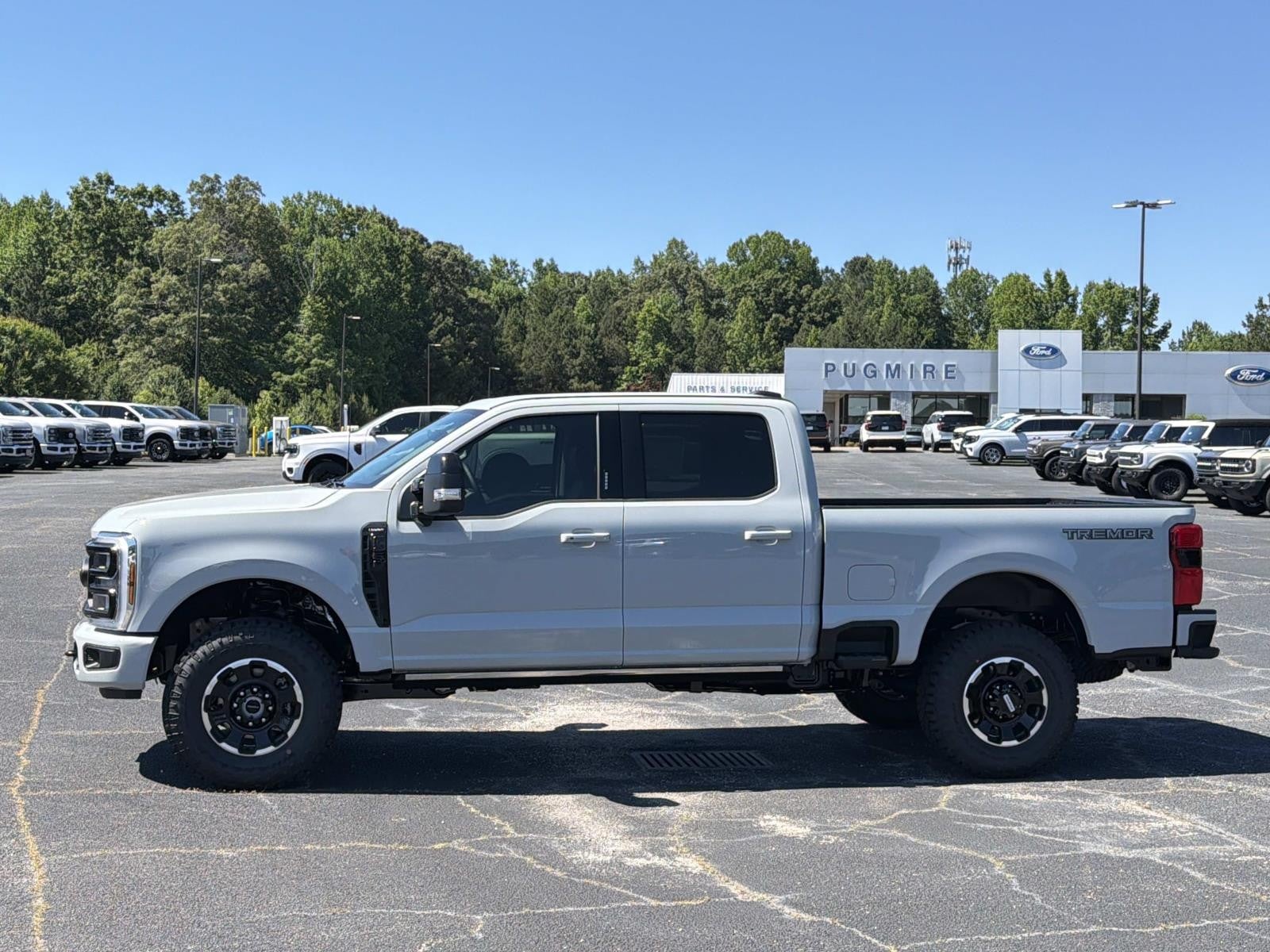2026 Ford Super Duty F-250 SRW LARIAT 4WD CREW CAB 6.75'