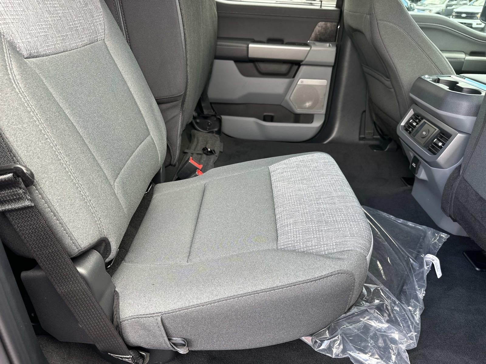 2025 Ford Super Duty F-250 SRW XLT 4WD CREW CAB 6.75' BO