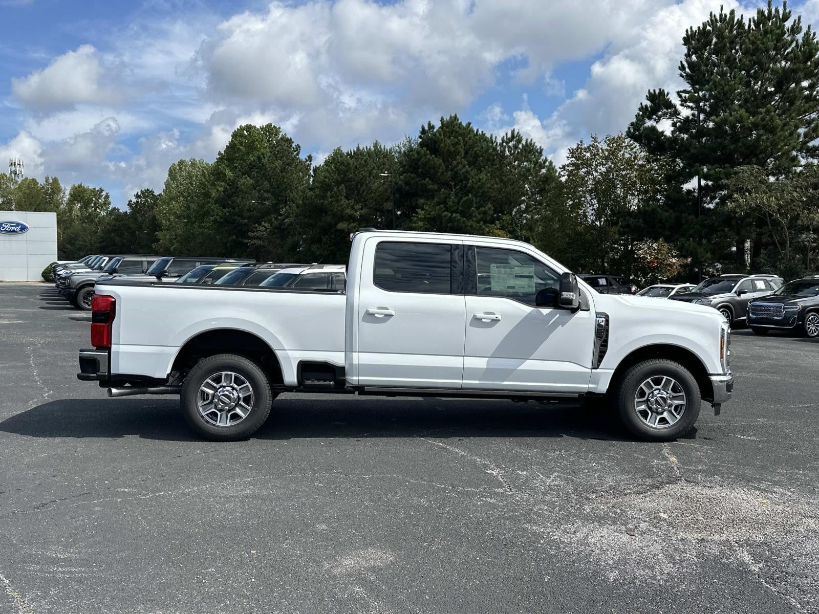 2026 Ford Super Duty F-350 SRW LARIAT 2WD CREW CAB 6.75'