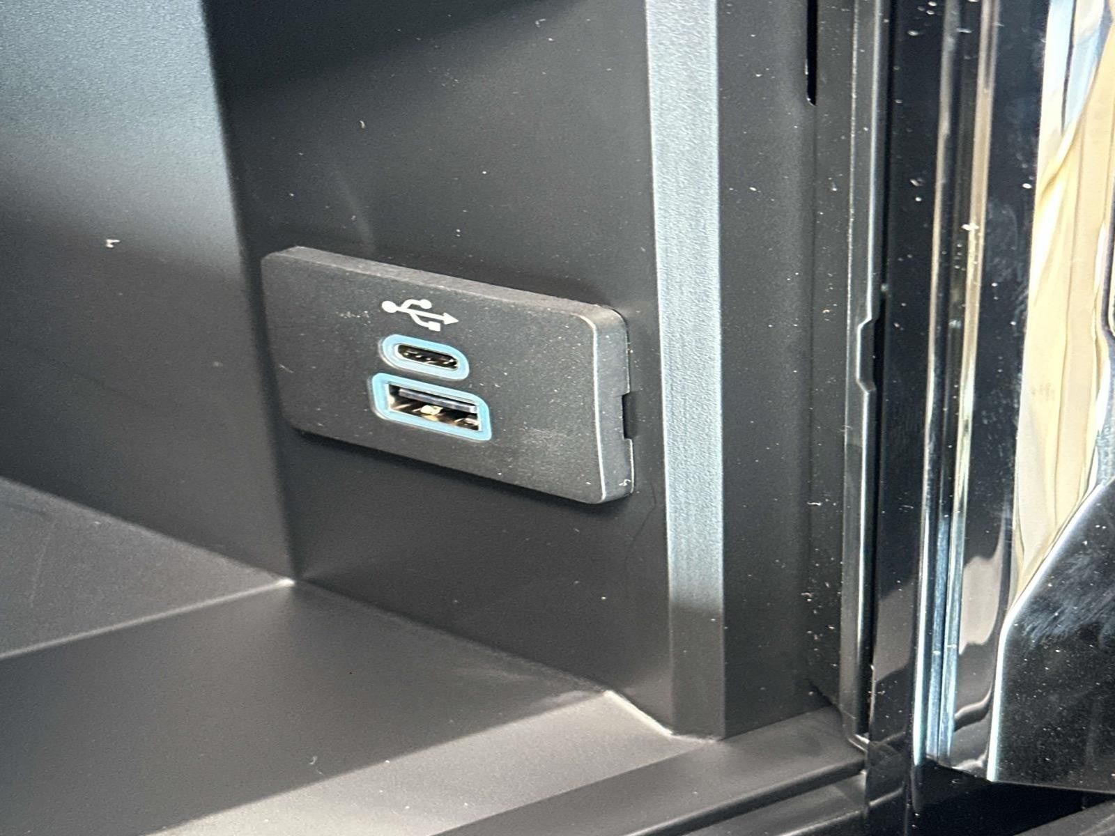 2026 Ford Super Duty F-350 SRW LARIAT 4WD CREW CAB 6.75'