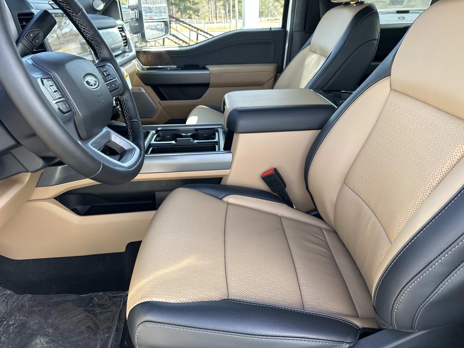 2026 Ford Super Duty F-350 SRW LARIAT 4WD CREW CAB 6.75'