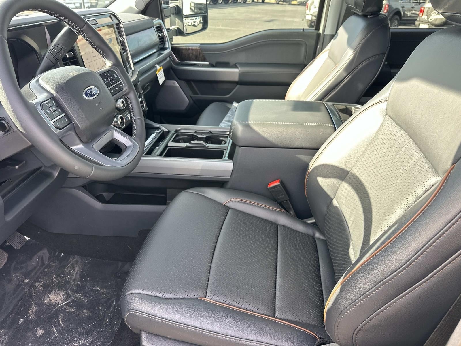 2026 Ford Super Duty F-350 SRW LARIAT 4WD CREW CAB 6.75'