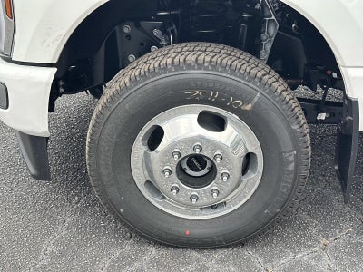 2026 Ford Super Duty F-350 DRW PLATINUM 4WD CREW CAB 8'