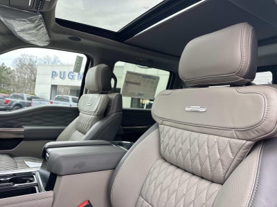 2026 Ford Super Duty F-350 DRW PLATINUM 4WD CREW CAB 8'