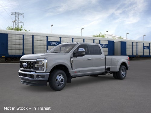2026 Ford Super Duty F-350 DRW LARIAT 4WD Crew Cab 8' Box