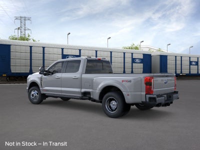2026 Ford Super Duty F-350 DRW LARIAT 4WD Crew Cab 8' Box
