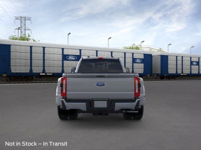 2026 Ford Super Duty F-350 DRW LARIAT 4WD Crew Cab 8' Box