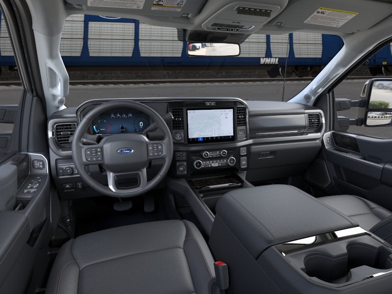 2026 Ford Super Duty F-350 DRW LARIAT 4WD Crew Cab 8' Box