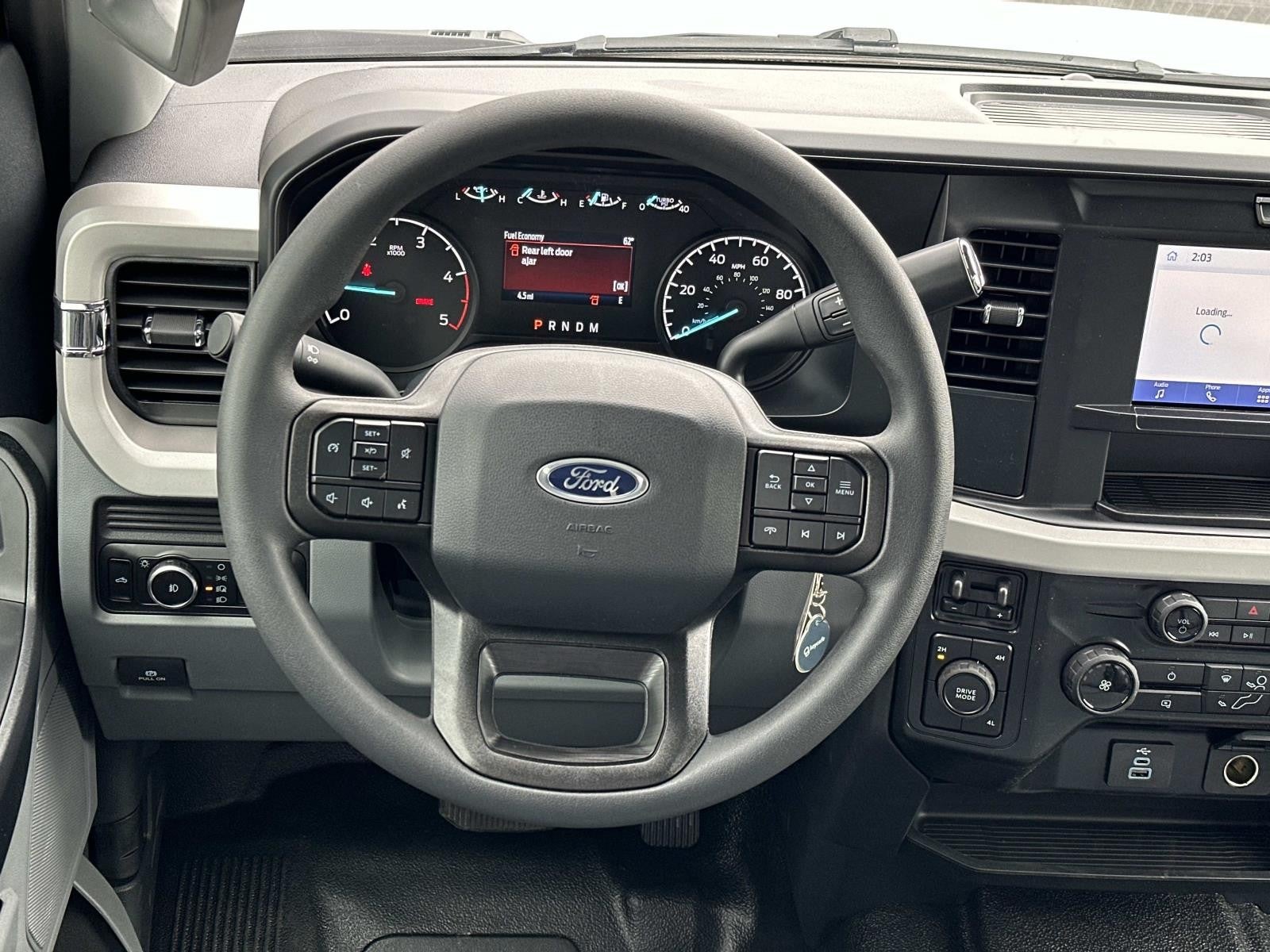 2026 Ford Super Duty F-350 DRW XL 4WD CREW CAB 8' BOX