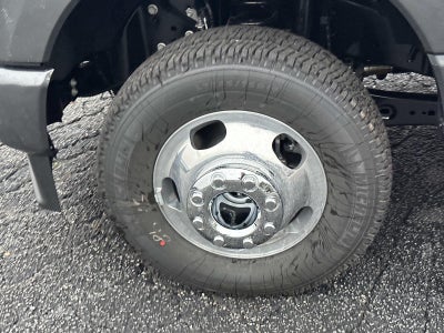 2026 Ford Super Duty F-350 DRW XL 4WD CREW CAB 8' BOX