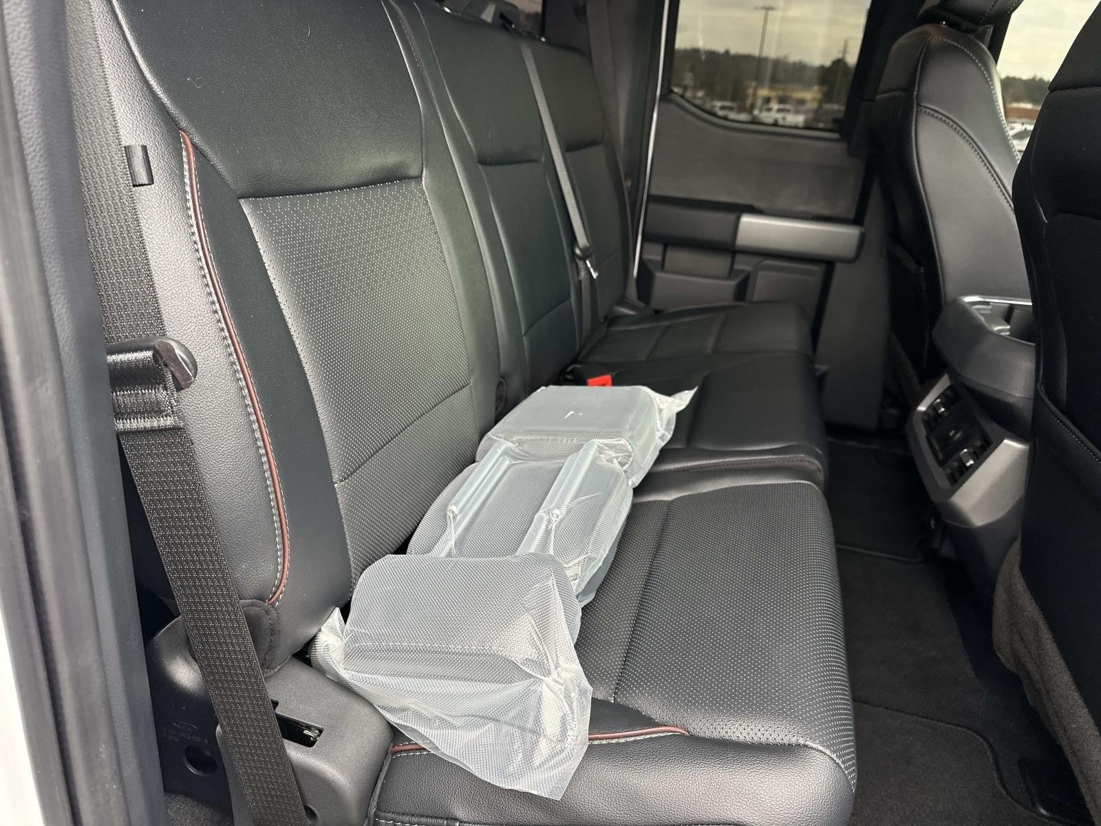 2023 Ford Super Duty F-250 SRW LARIAT