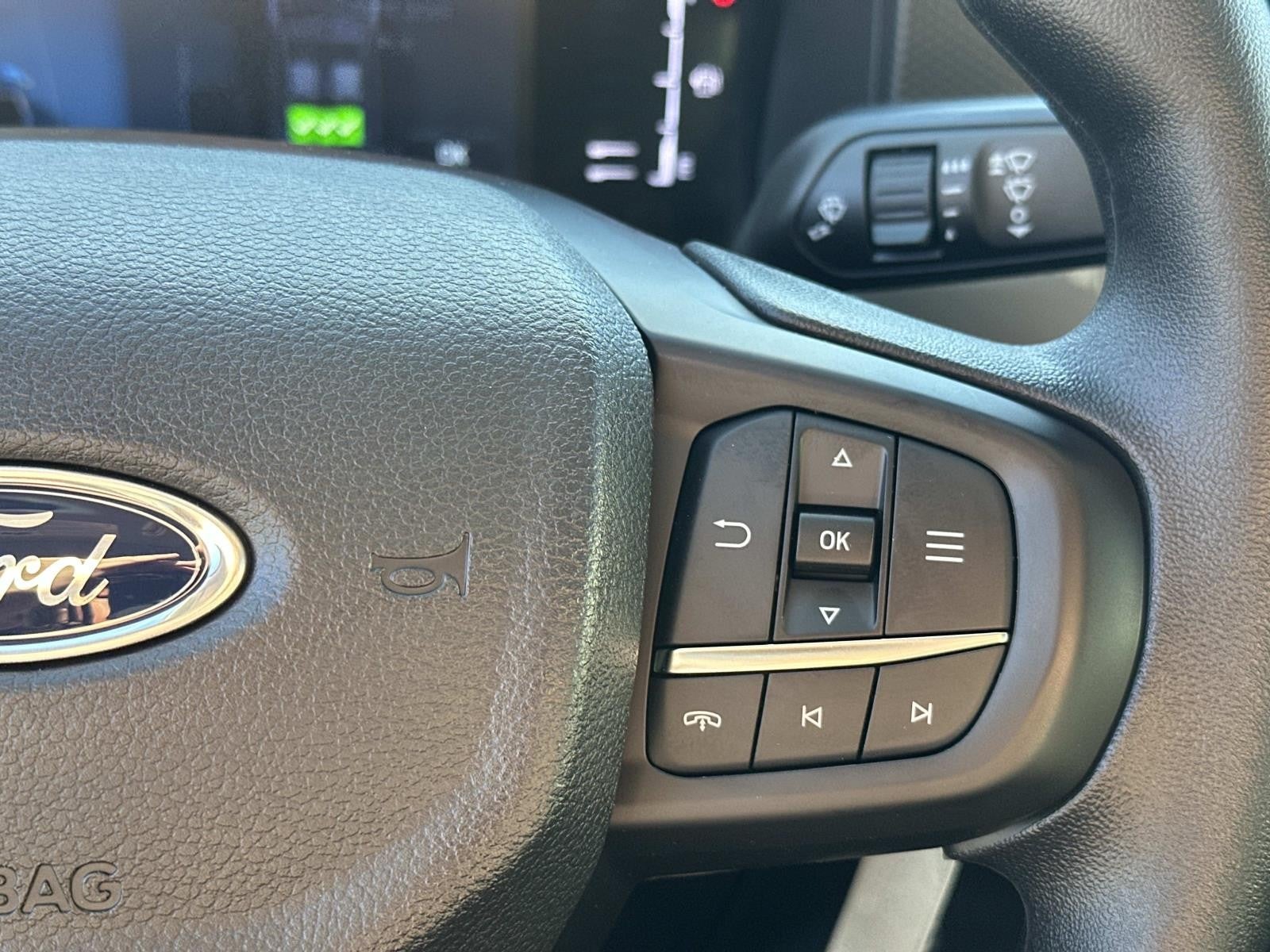 2025 Ford Ranger XL 4WD SUPERCREW 5' BOX