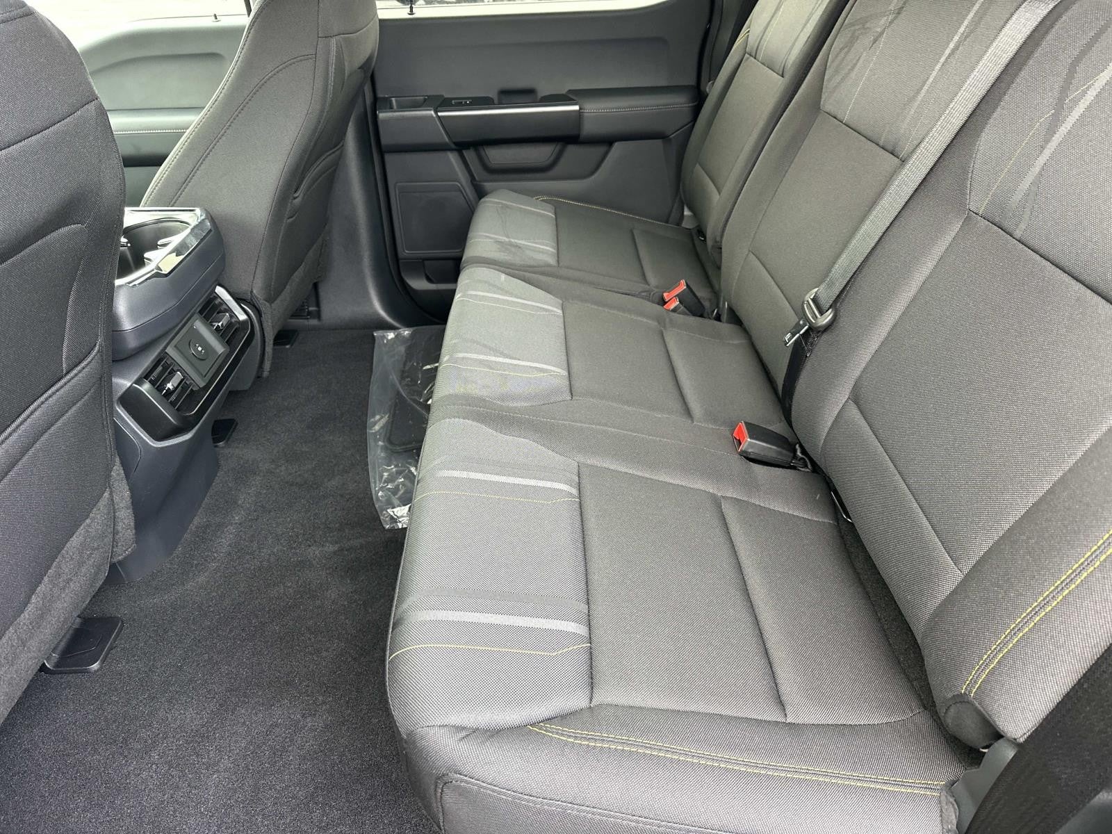 2025 Ford F-150 STX 4WD SUPERCREW 5.5' BO