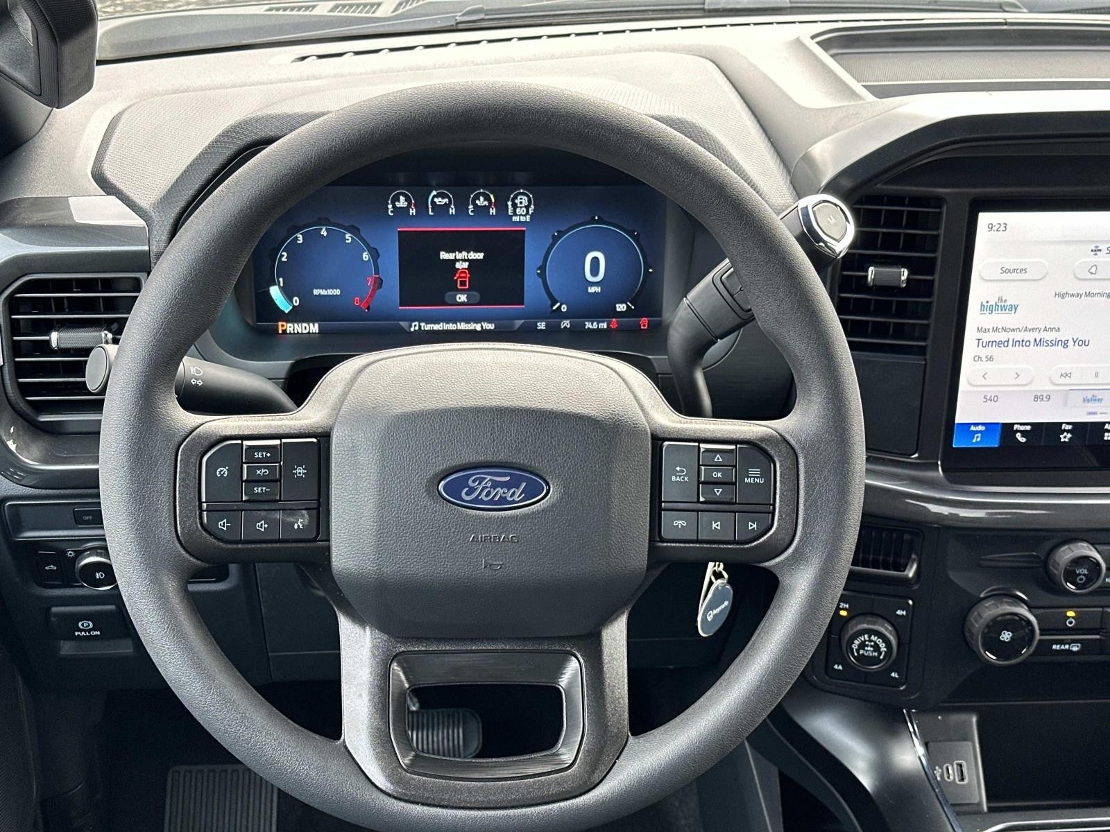 2025 Ford F-150 STX 4WD SUPERCREW 5.5' BO