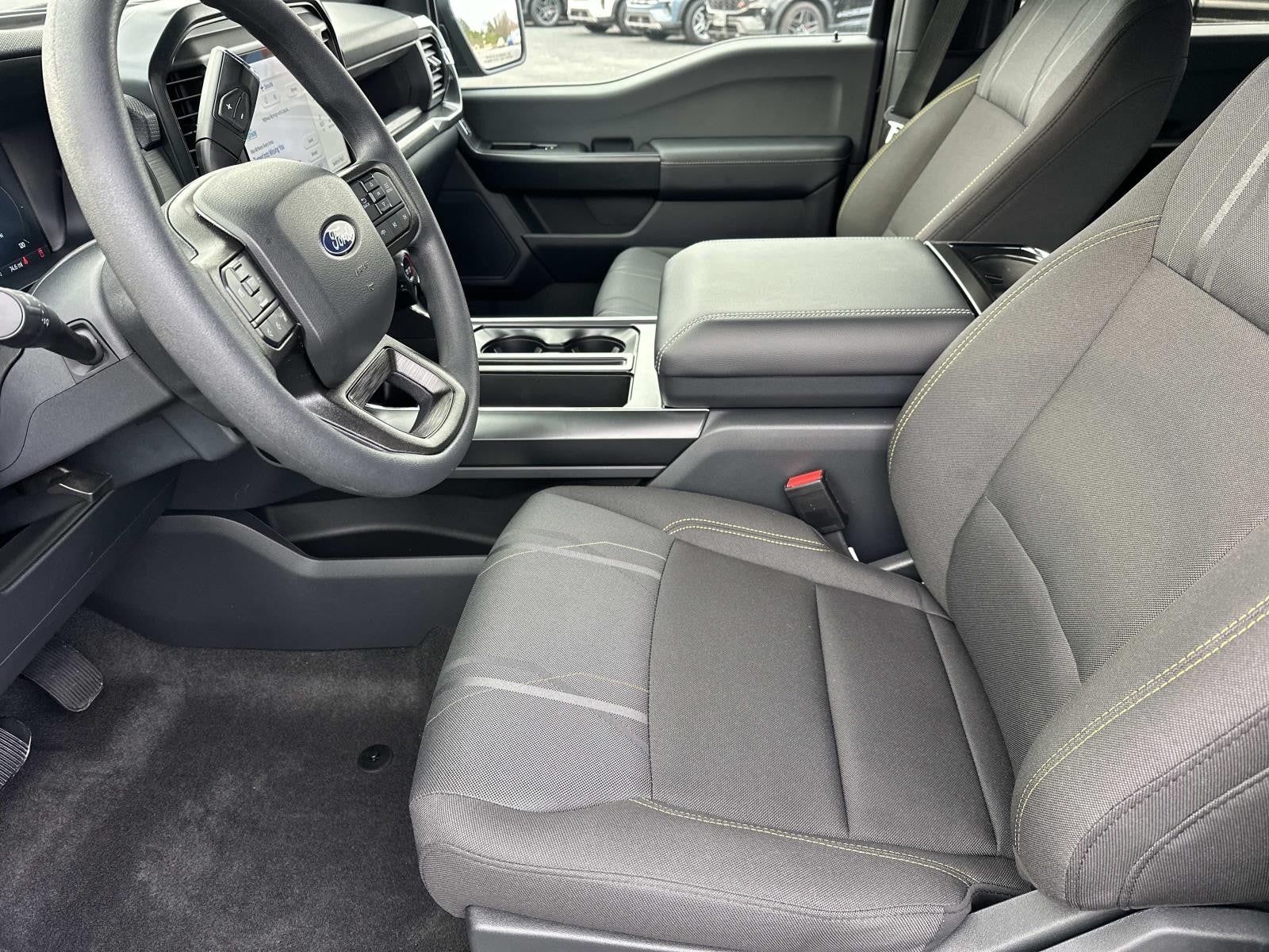 2025 Ford F-150 STX 4WD SUPERCREW 5.5' BO