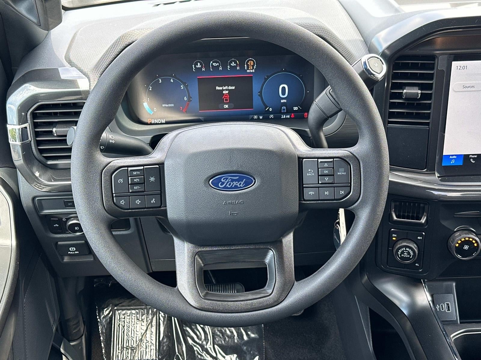 2025 Ford F-150 STX 4WD SUPERCREW 5.5' BO