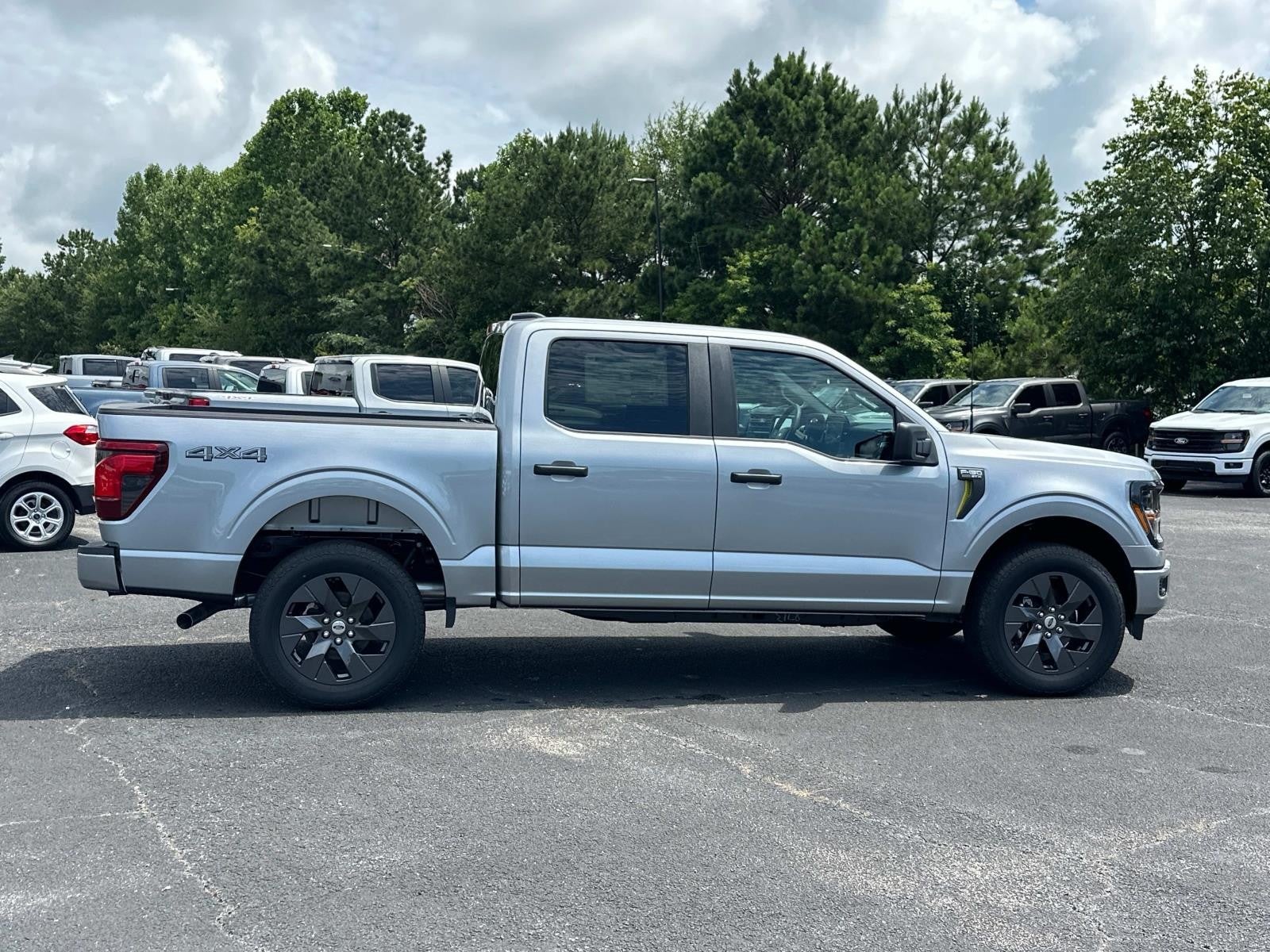 2025 Ford F-150 STX 4WD SUPERCREW 5.5' BO