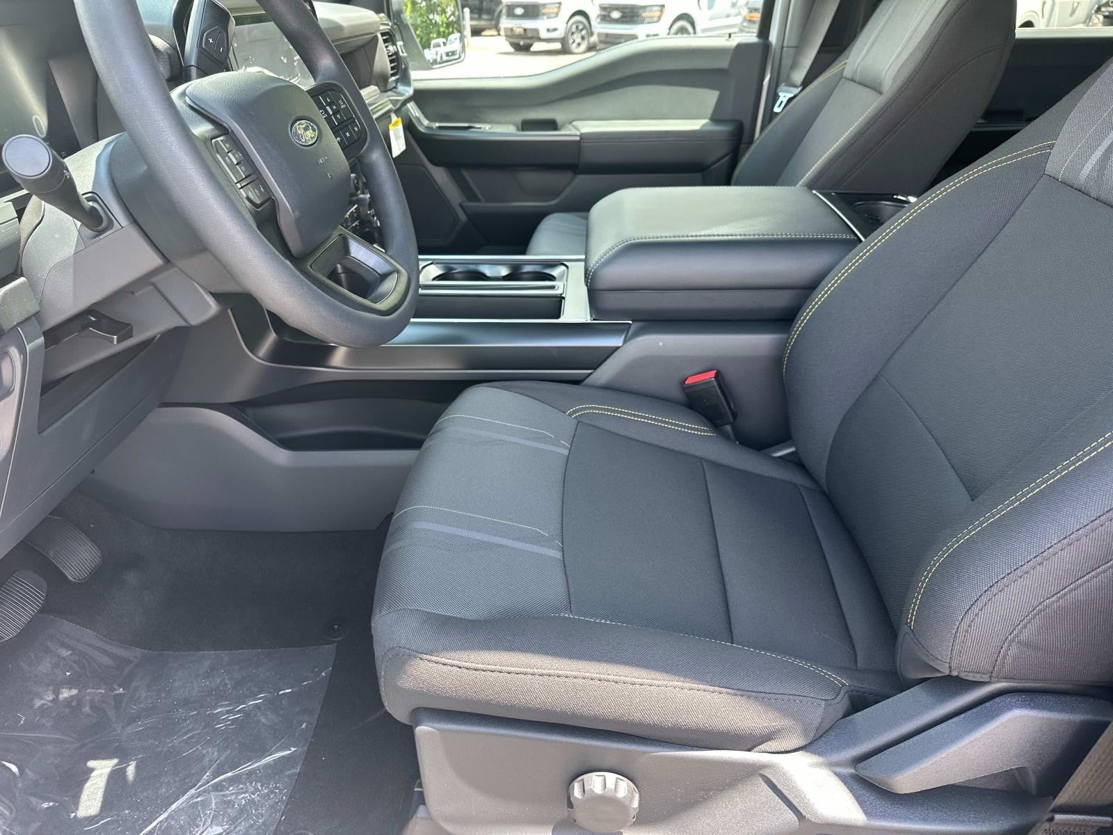 2025 Ford F-150 STX 4WD SUPERCREW 5.5' BO