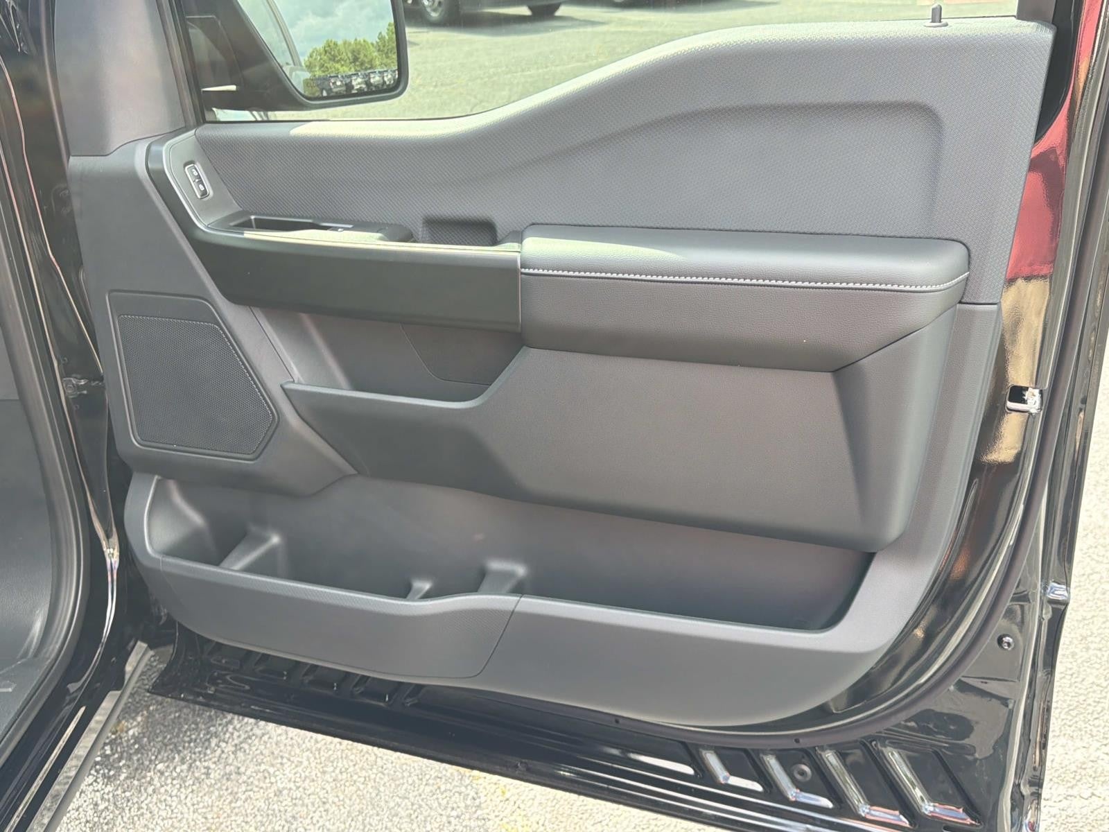 2026 Ford F-150 STX 4WD SUPERCREW 5.5' BO