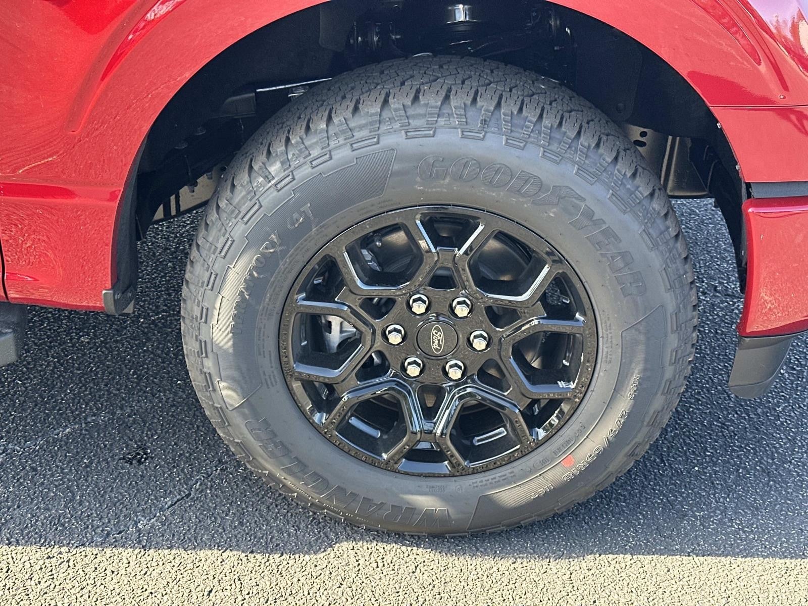 2025 Ford F-150 XLT 4WD SUPERCREW 5.5' BO