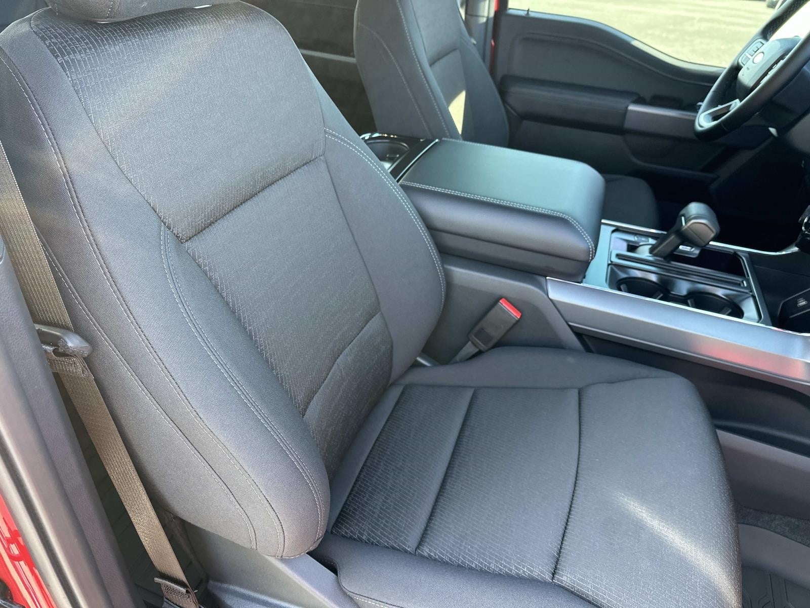 2025 Ford F-150 XLT 4WD SUPERCREW 5.5' BO