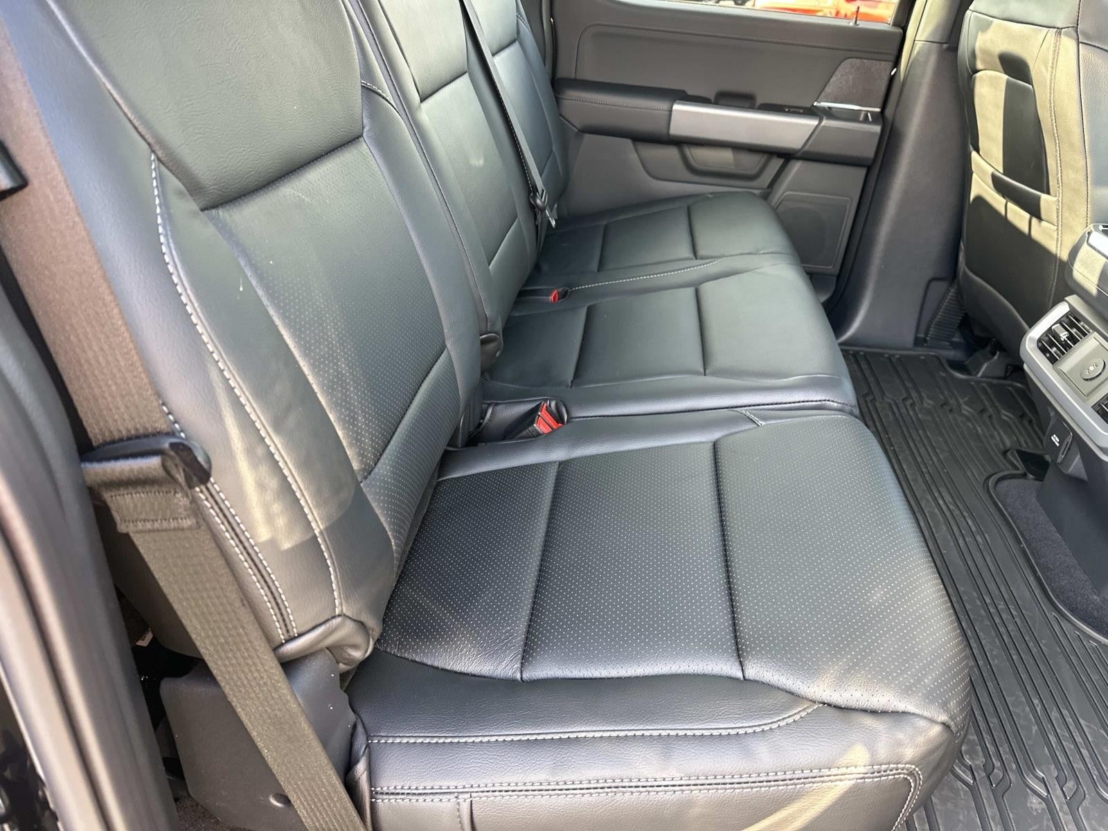 2025 Ford F-150 XLT 4WD SUPERCREW 5.5' BO PUG PACKAGE