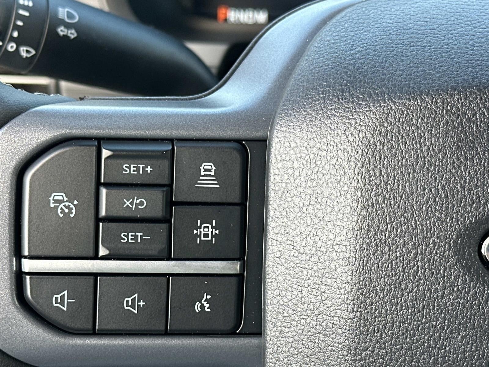 2025 Ford F-150 XLT 4WD SUPERCREW 5.5' BO PUG PACKAGE