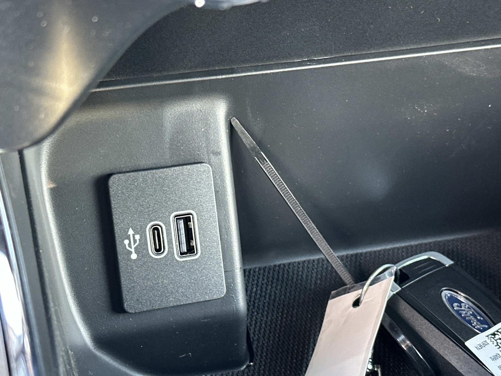 2025 Ford F-150 XLT 4WD SUPERCREW 5.5' BO PUG PACKAGE