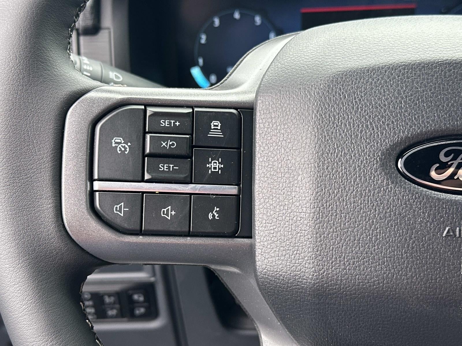 2026 Ford F-150 XLT 4WD SUPERCREW 5.5' BO