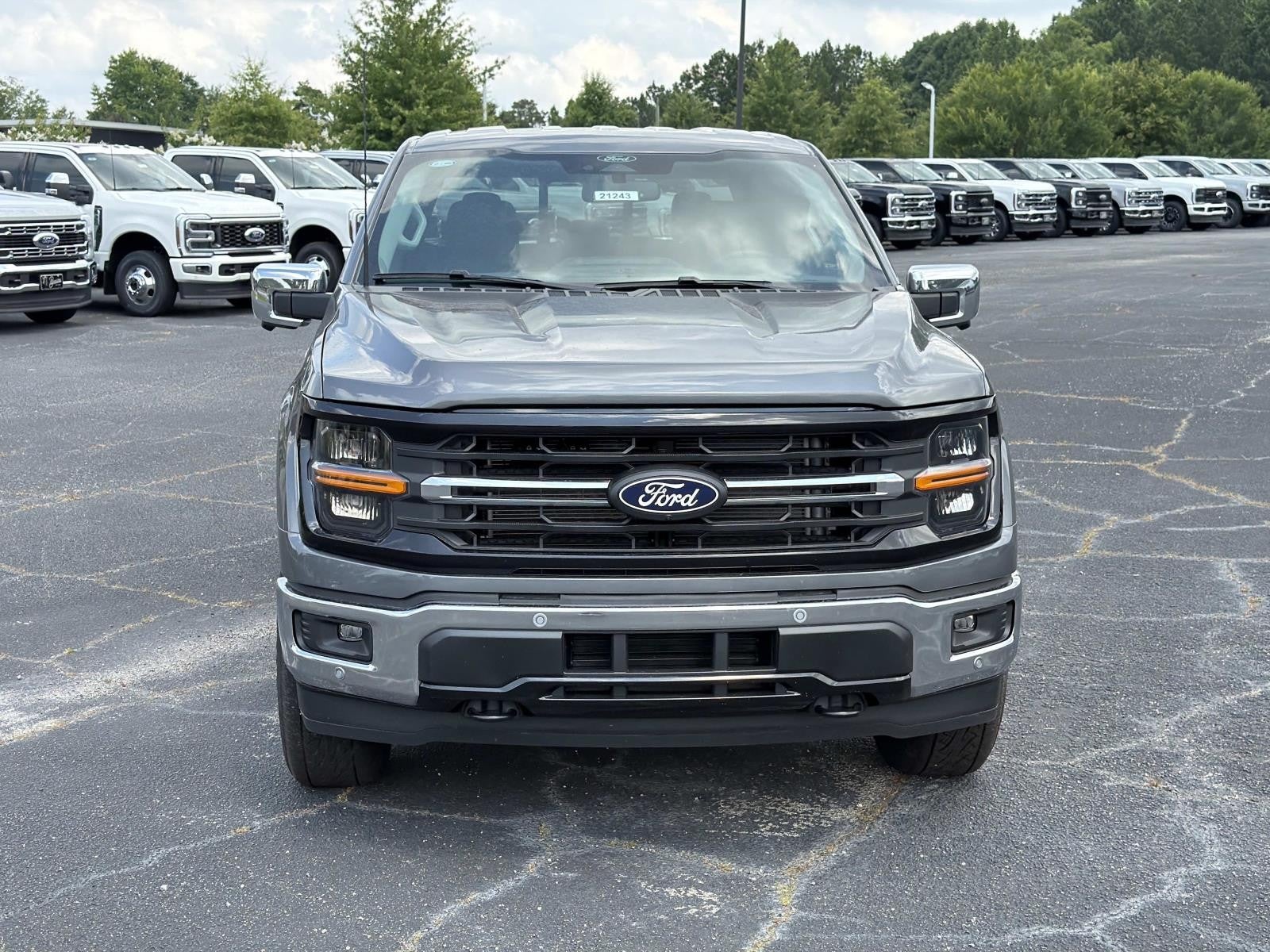 2026 Ford F-150 XLT 4WD SUPERCREW 5.5' BO