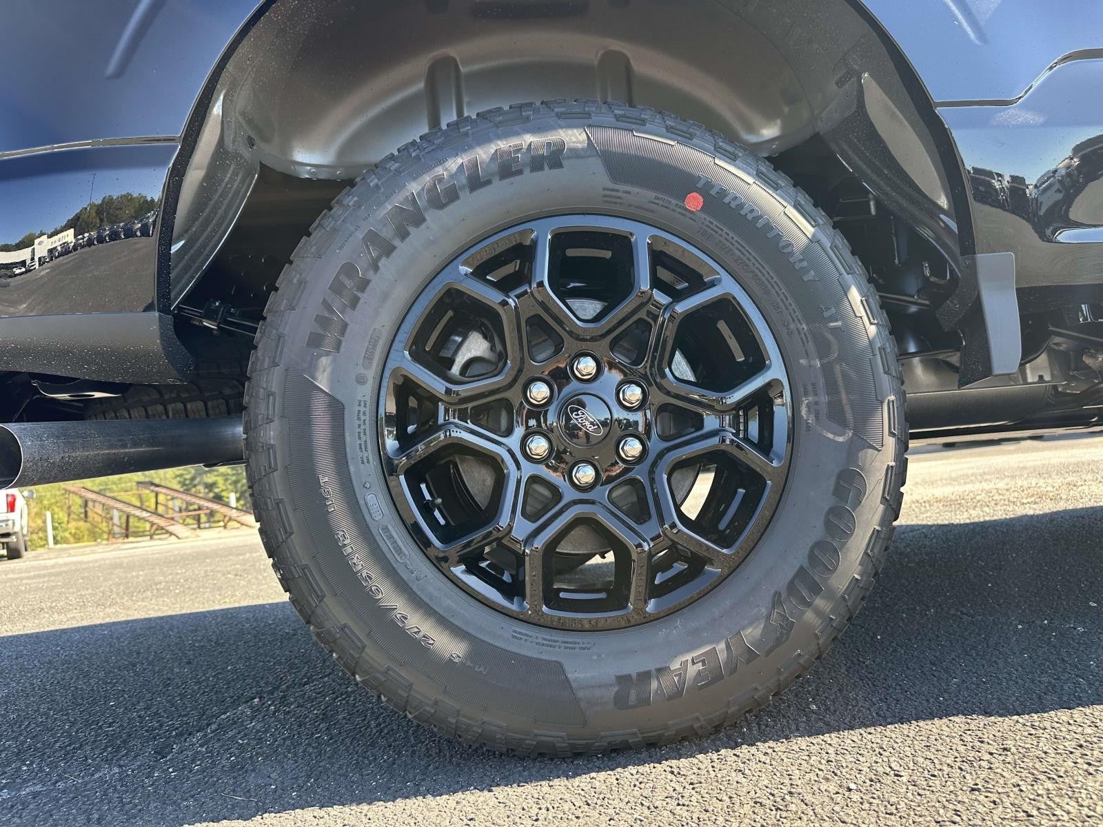 2025 Ford F-150 XLT 4WD SUPERCREW 5.5' BO