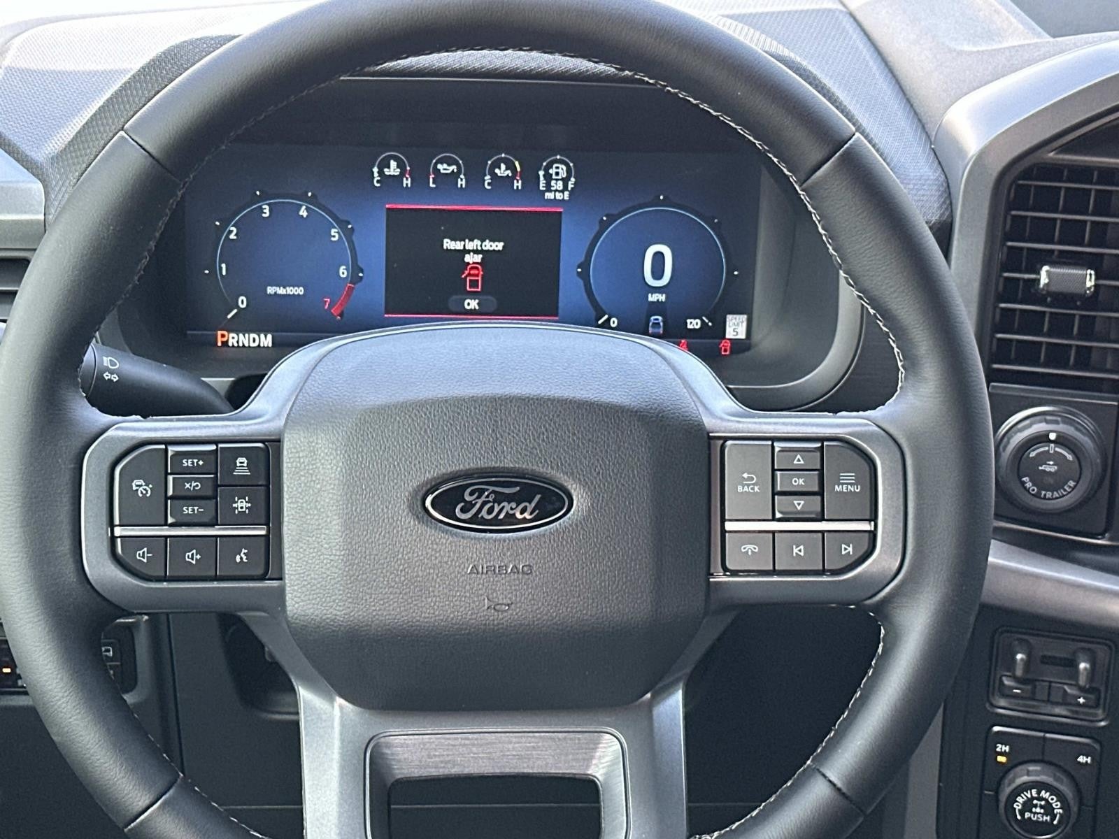 2025 Ford F-150 XLT 4WD SUPERCREW 5.5' BO