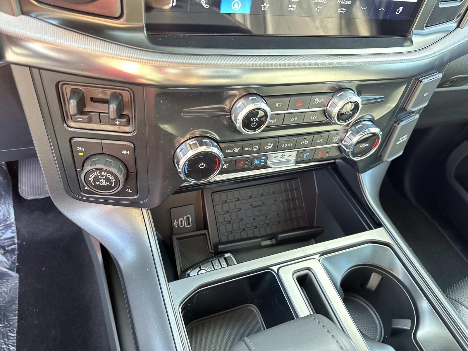 2026 Ford F-150 LARIAT 4WD SUPERCREW 5.5'