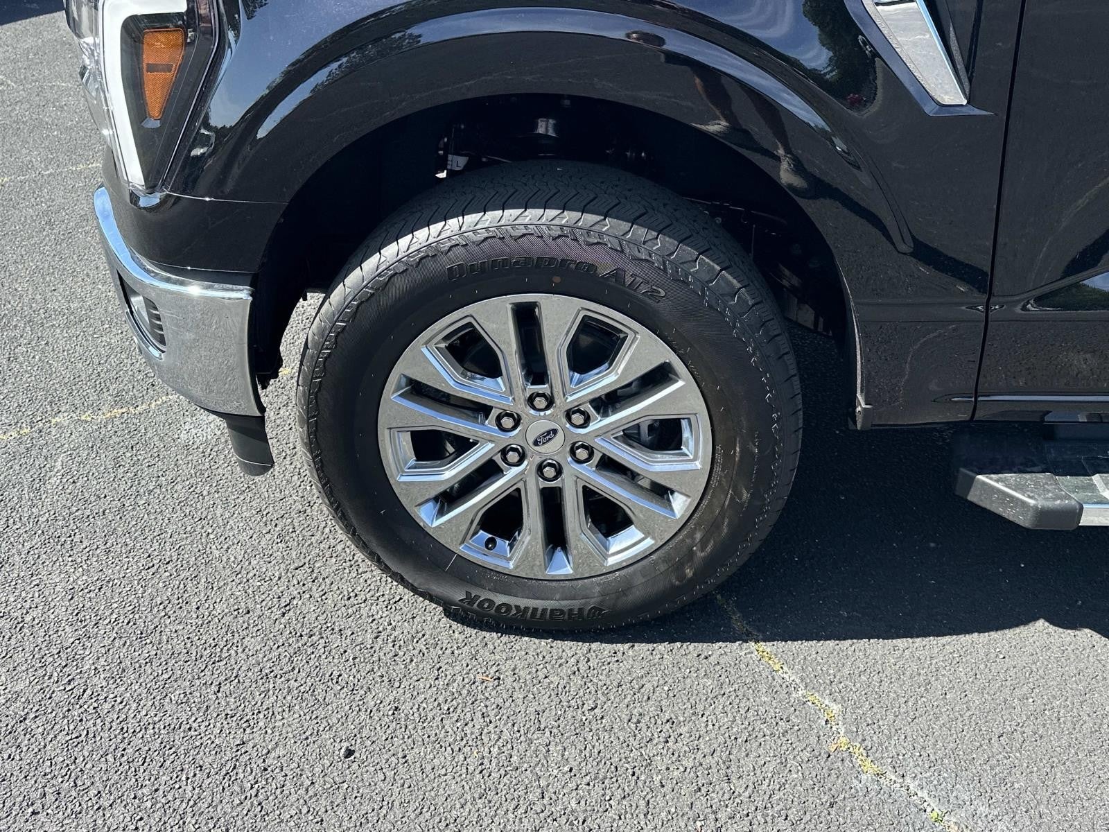 2026 Ford F-150 LARIAT 4WD SuperCrew 5.5' Box