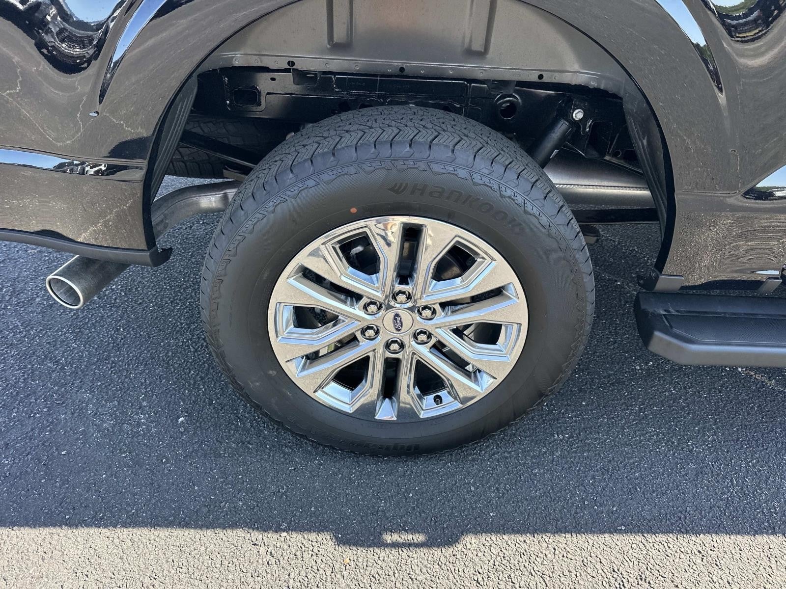 2026 Ford F-150 LARIAT 4WD SuperCrew 5.5' Box