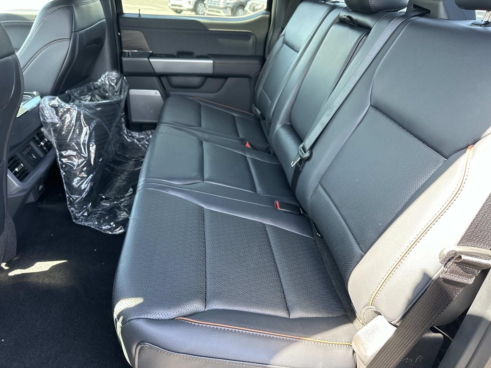 2026 Ford F-150 LARIAT 4WD SuperCrew 5.5' Box