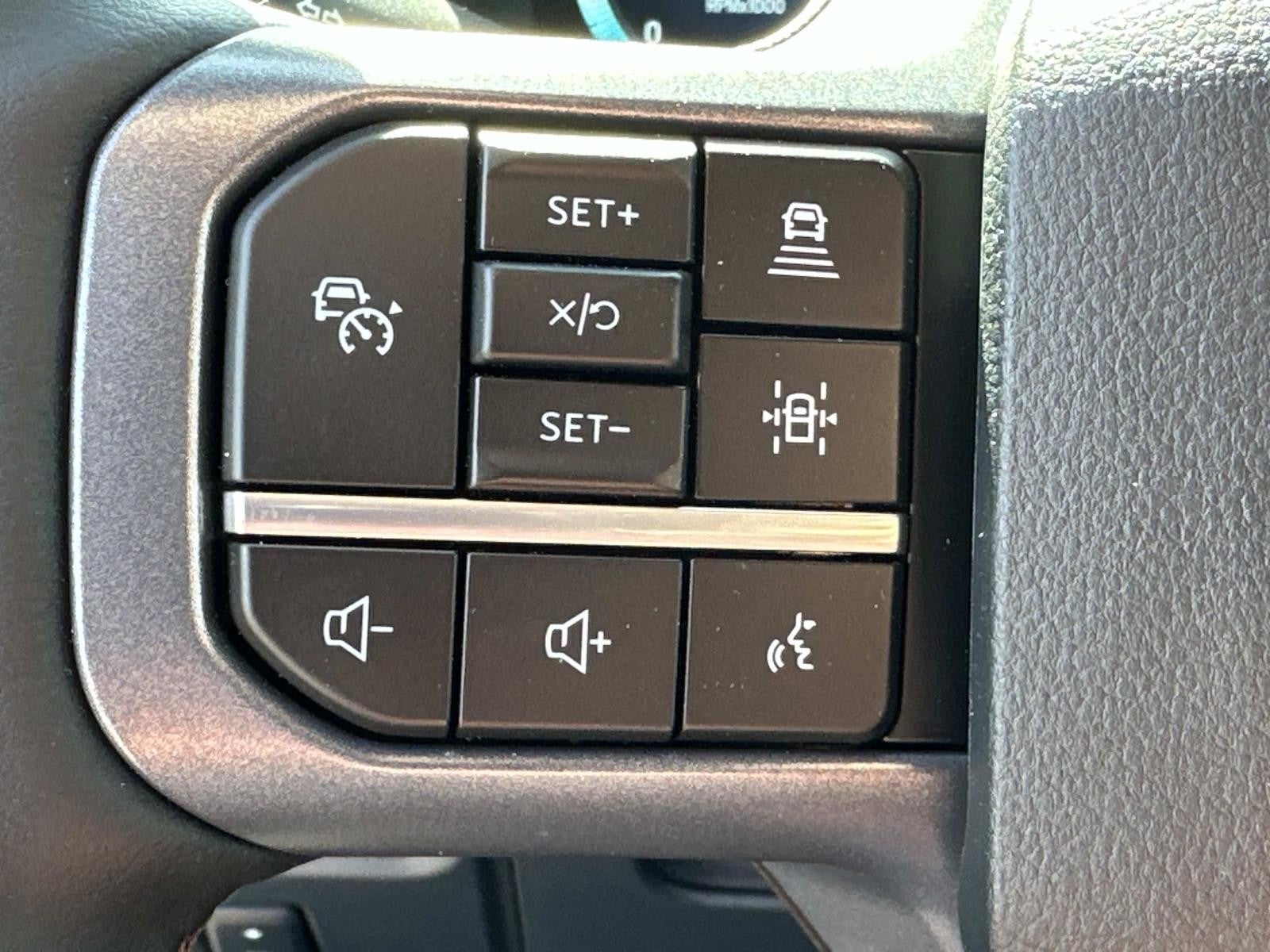 2026 Ford F-150 LARIAT 4WD SuperCrew 5.5' Box