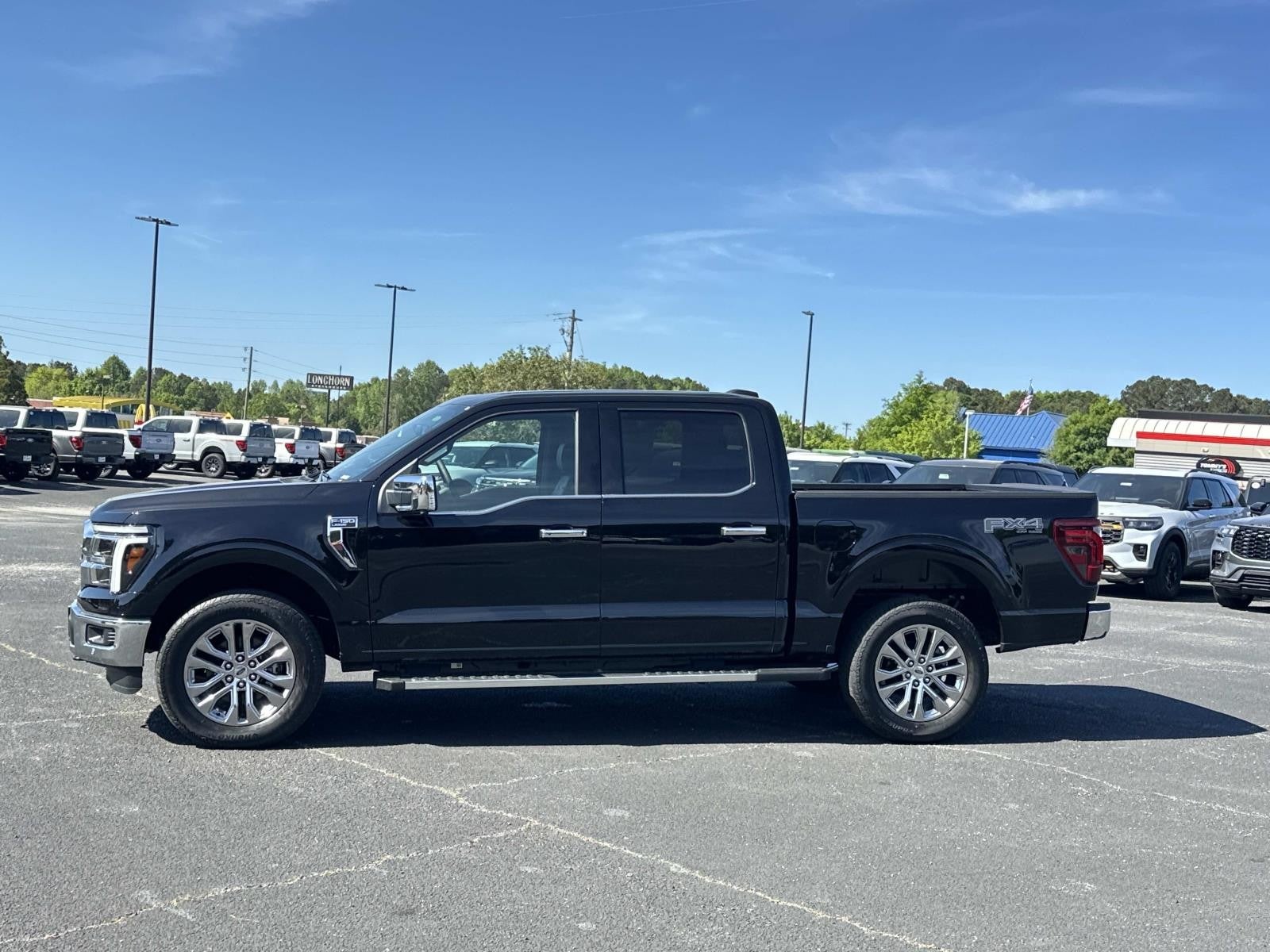 2026 Ford F-150 LARIAT 4WD SuperCrew 5.5' Box