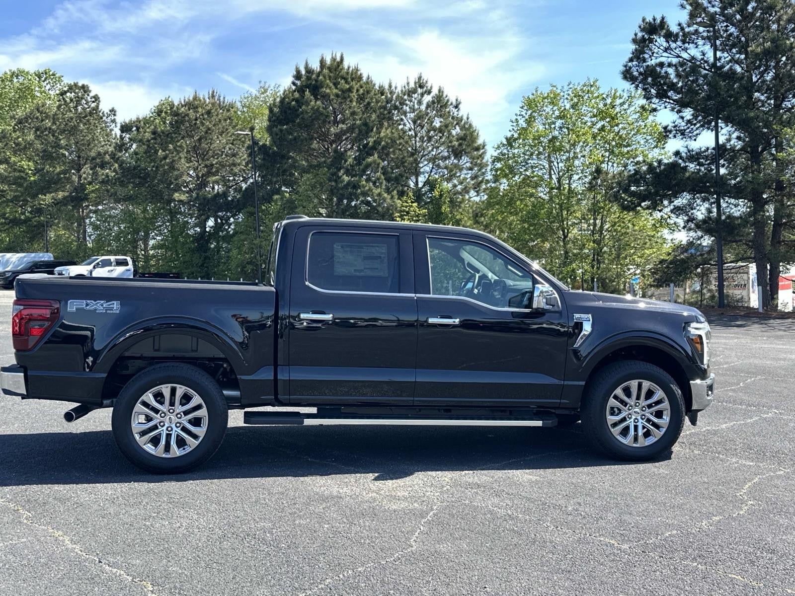 2026 Ford F-150 LARIAT 4WD SuperCrew 5.5' Box