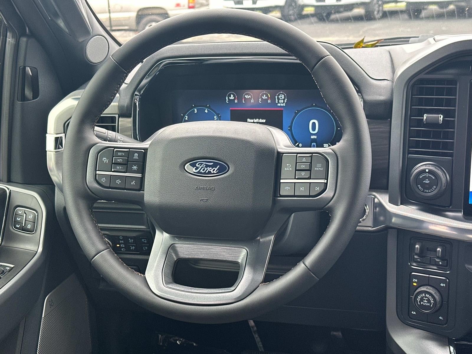 2025 Ford F-150 LARIAT 4WD SUPERCREW 5.5'