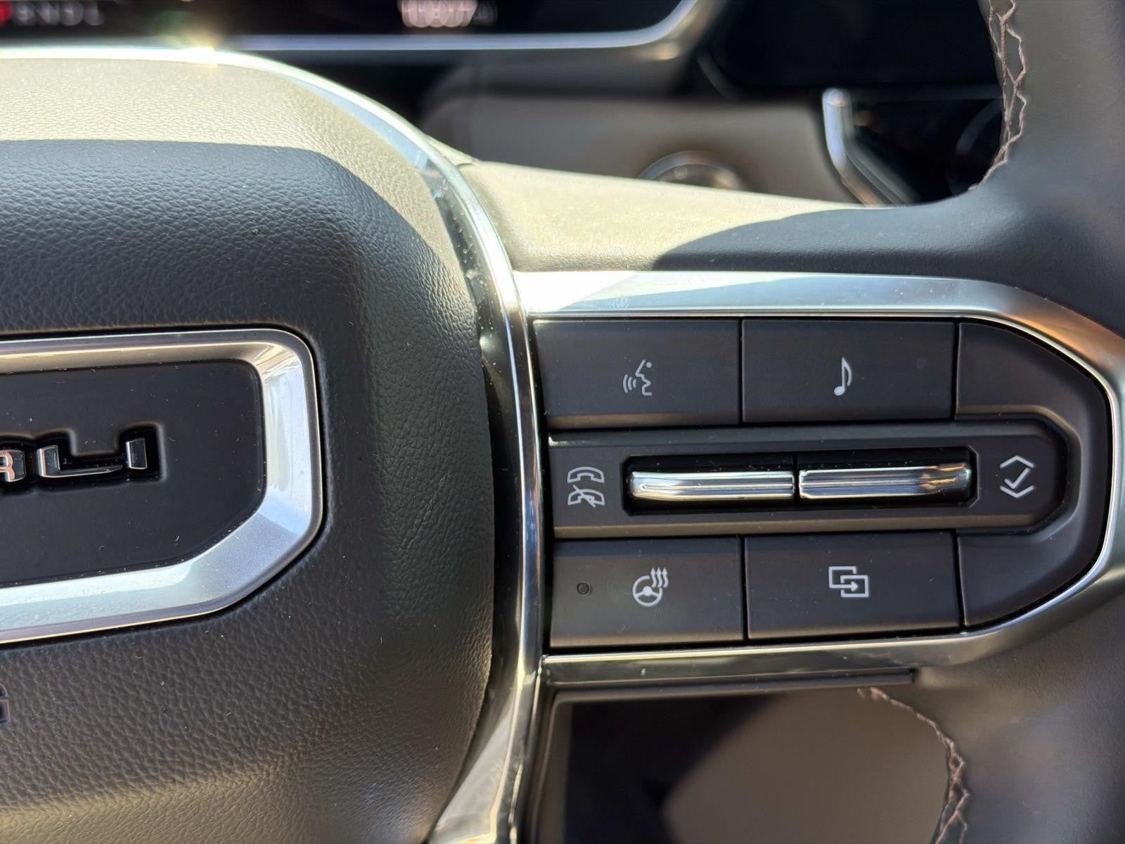 2025 GMC Canyon 4WD Denali