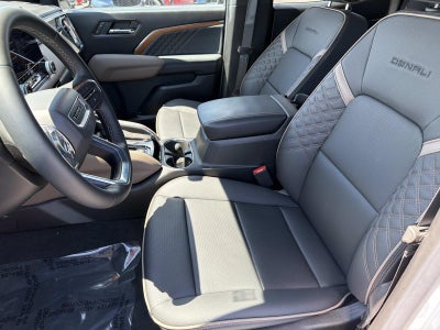 2025 GMC Canyon 4WD Denali