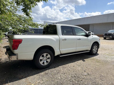 2018 Nissan Titan SV