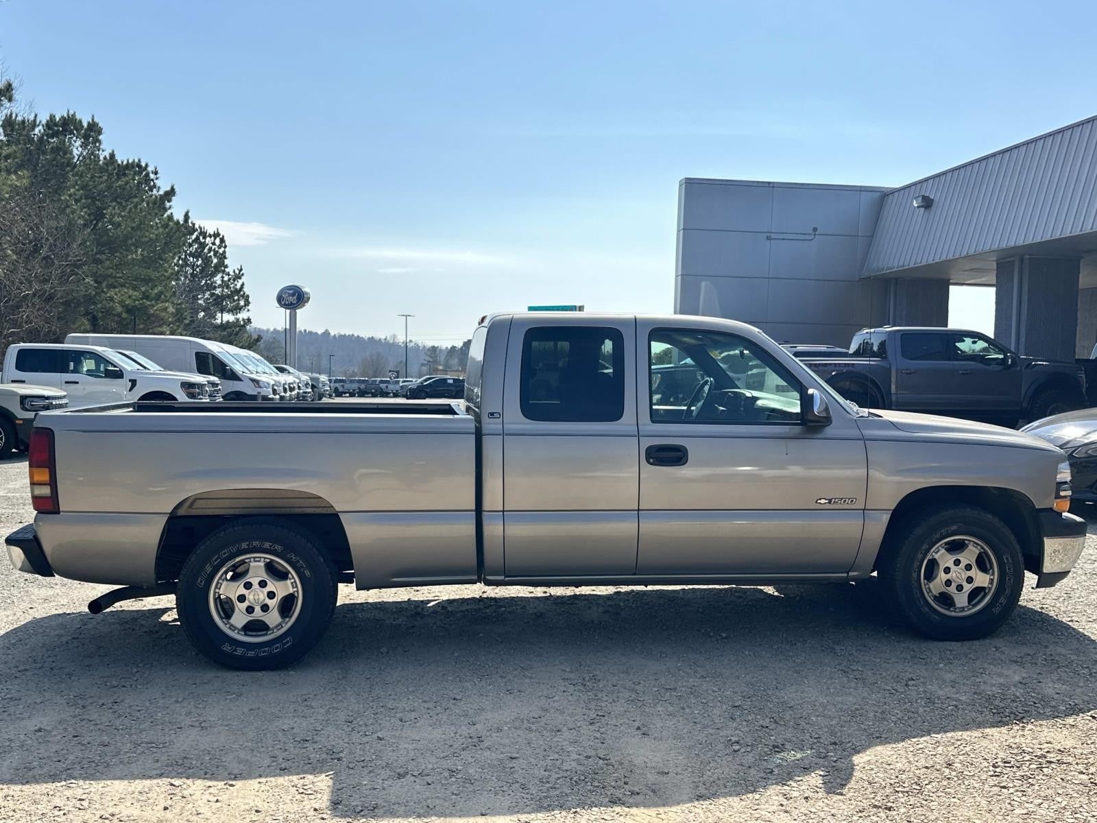 2002 Chevrolet Silverado 1500 LS