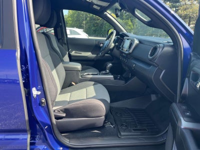 2022 Toyota Tacoma 4WD SR